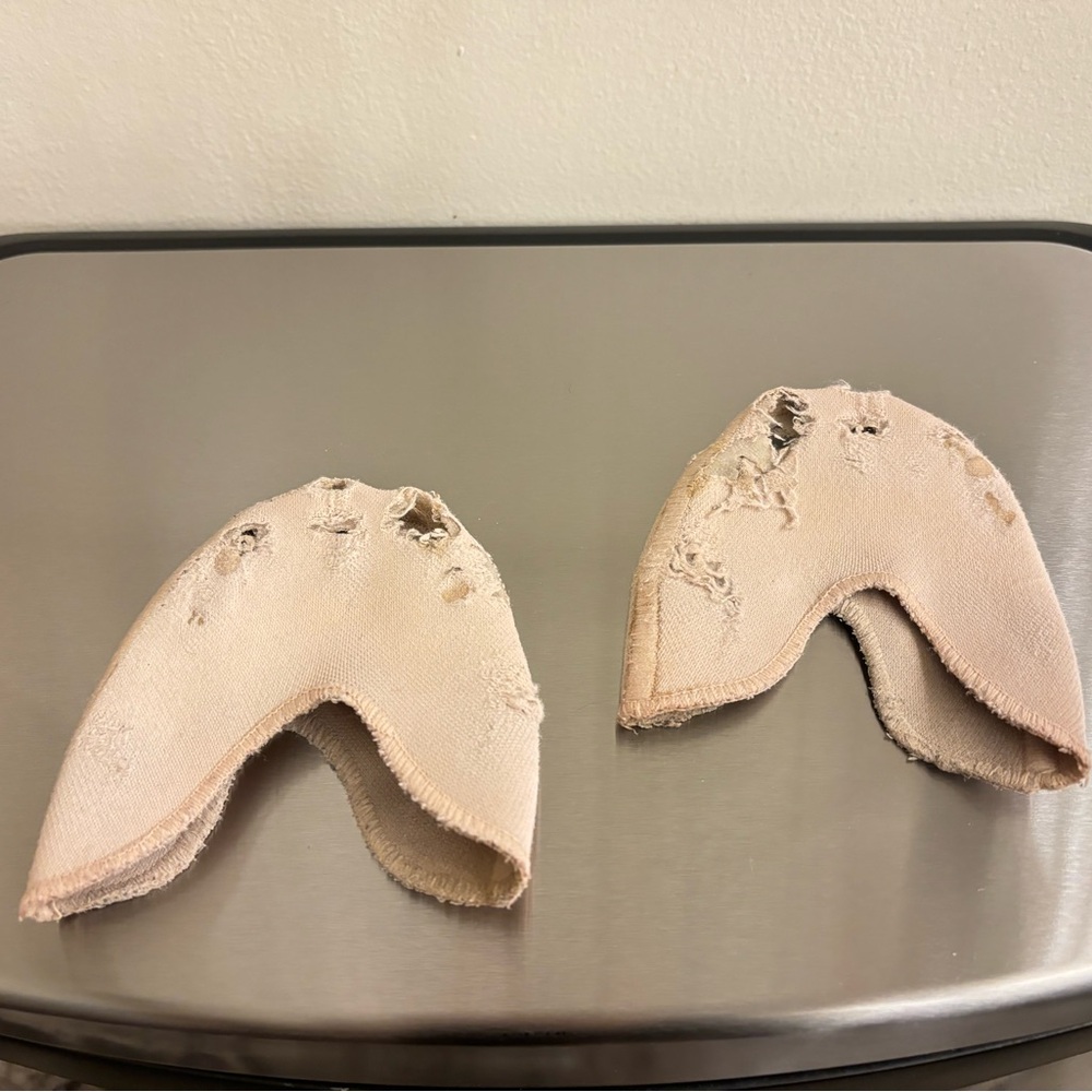 Ouch Pouch Toe Pads